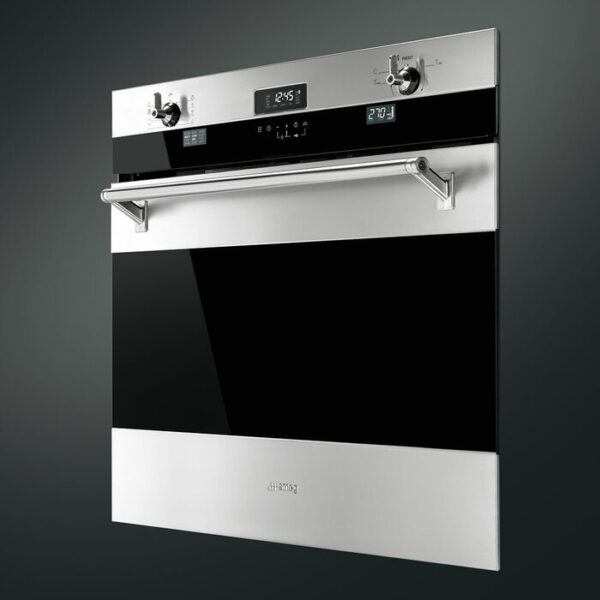 SMEG Classic 30" Self Cleaning Electric Single Wall Oven