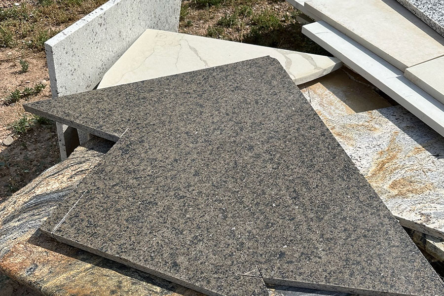 From Vanities to Fireplaces: Top Projects for Stone Remnants
