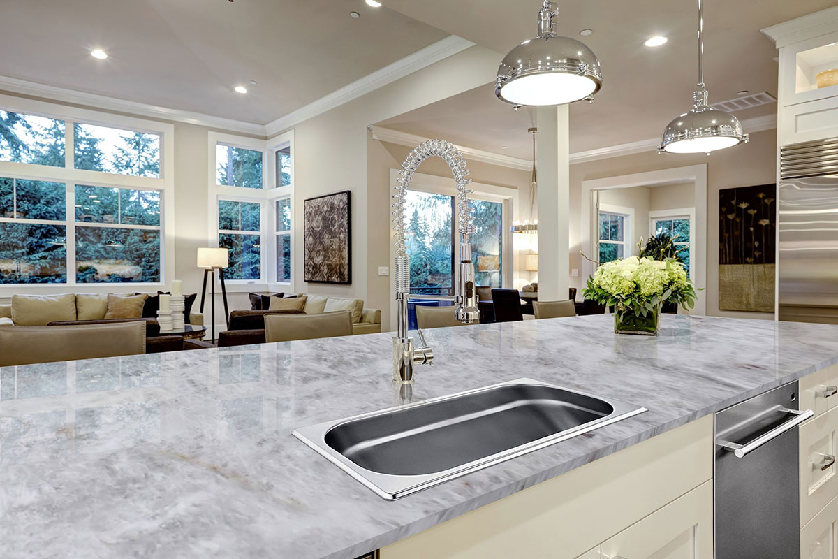 Which is nicer quartz or quartzite