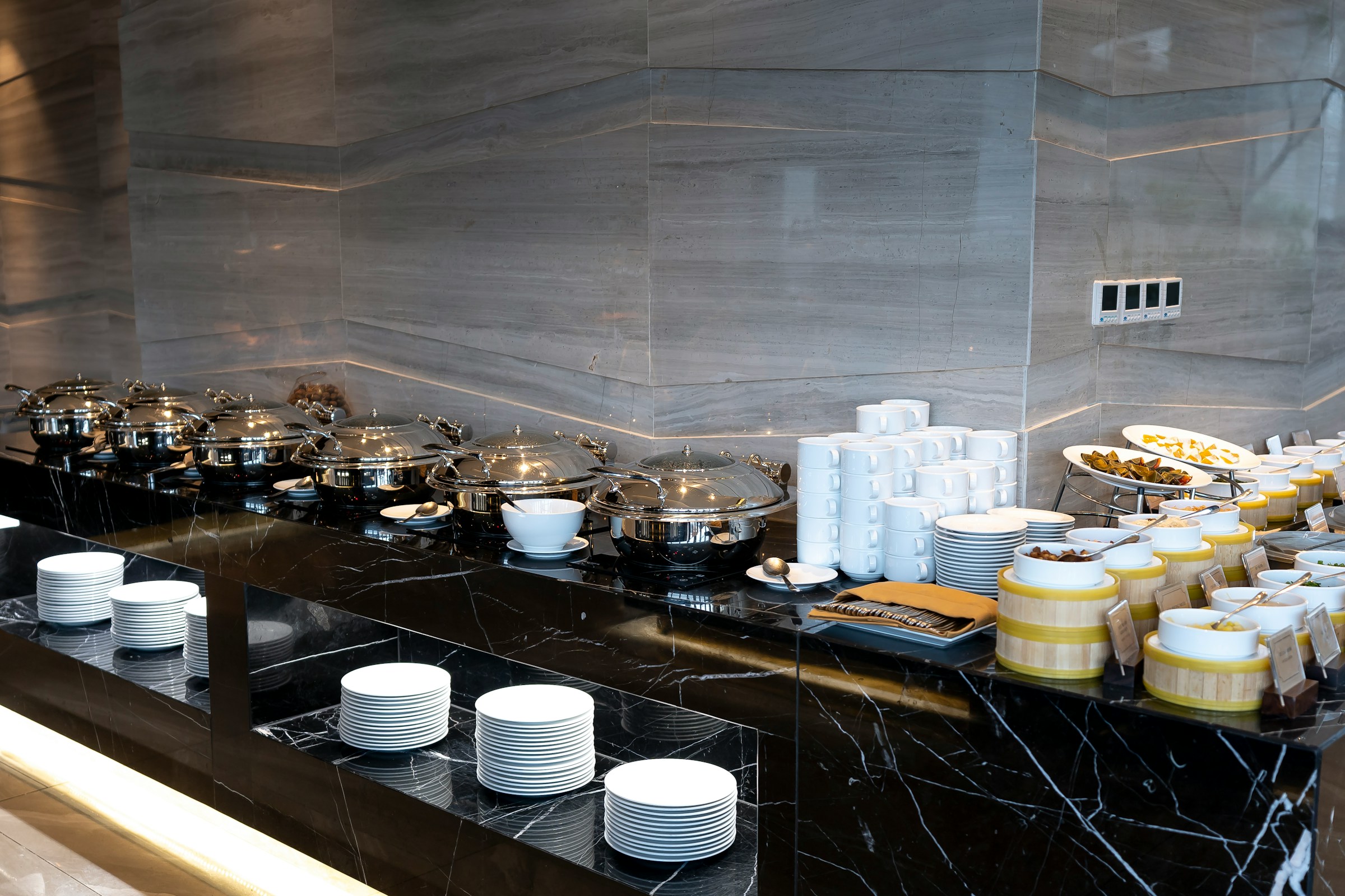 Quartzite vs. Everything Else